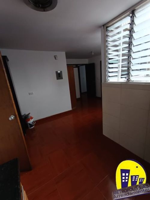 Apartamento de 4 alcobas en venta en Laureles, Medellín, 161 m² · foto 21 de 24