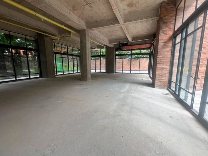 Local en arriendo en El Poblado, Medellín, 200 m² · foto 5 de 11