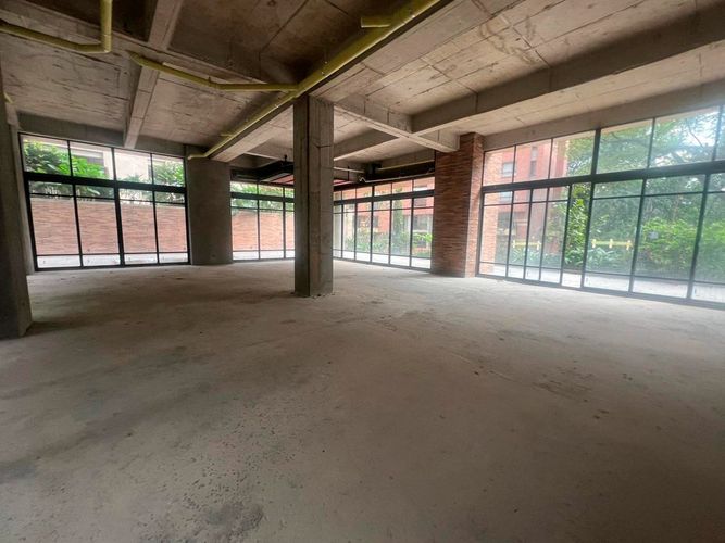 Local en arriendo en El Poblado, Medellín, 200 m² · foto 8 de 11