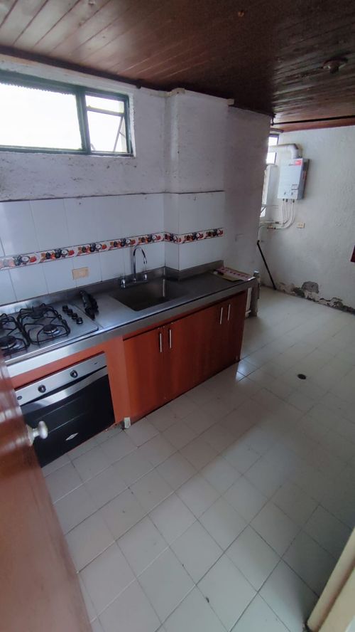 Apartamento de 2 alcobas en venta en Villapilar Ii, Manizales, 50 m² · foto 13 de 16