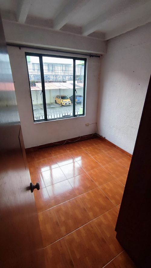 Apartamento de 2 alcobas en venta en Villapilar Ii, Manizales, 50 m² · foto 5 de 16