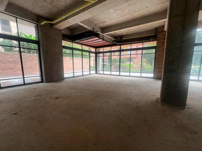 Local en arriendo en El Poblado, Medellín, 100 m² · foto 5 de 6