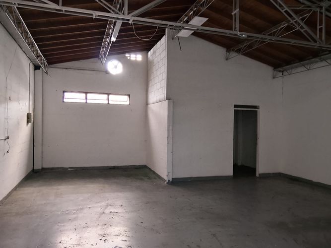 Local en arriendo en El Poblado, Medellín, 370 m² · foto 6 de 15