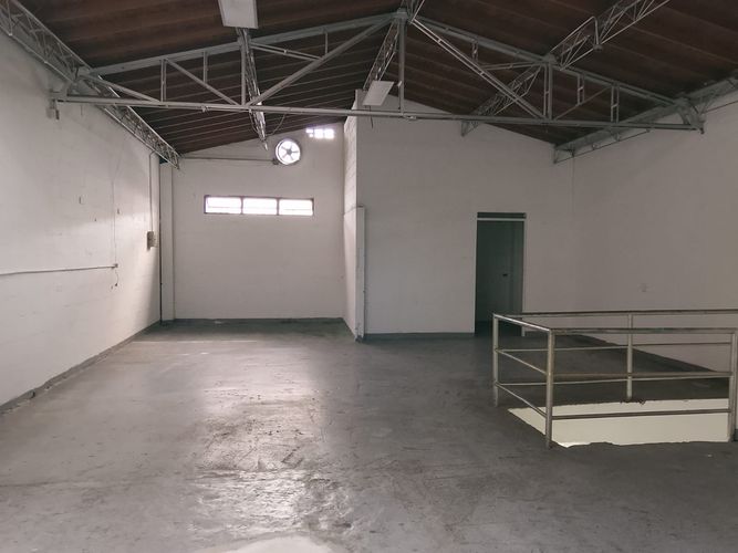 Local en arriendo en El Poblado, Medellín, 370 m² · foto 13 de 15
