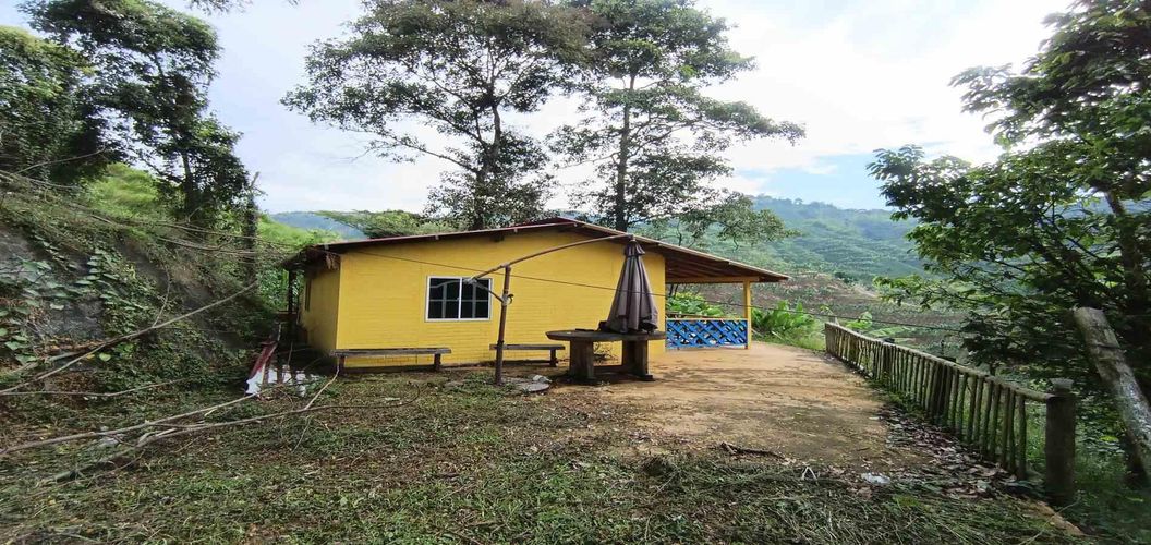 Lote en venta en La Trinidad, Manizales, 42 m² · foto 5 de 24