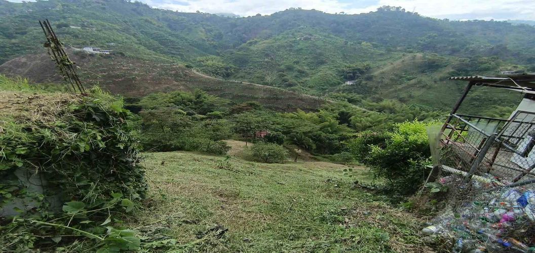 Lote en venta en La Trinidad, Manizales, 42 m² · foto 18 de 24