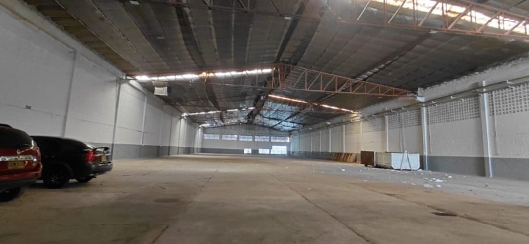 Bodega en arriendo en Villa Carolina, Barranquilla, 2200 m² · foto 4 de 4