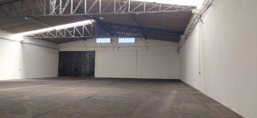 Bodega en arriendo en Villa Carolina, Barranquilla, 1822 m² · foto 3 de 12