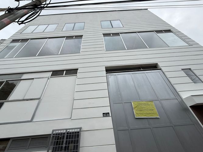Local en arriendo en Mejoras Publicas, Bucaramanga, 717 m² · foto 2 de 20