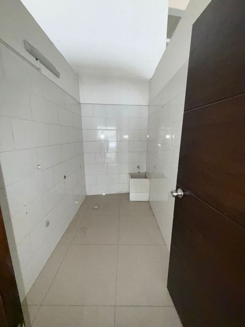 Local en arriendo en Mejoras Publicas, Bucaramanga, 717 m² · foto 11 de 20