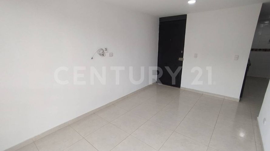 Apartamento de 3 alcobas en venta en Cr. Cibeles, Madrid, 54 m² · foto 3 de 22