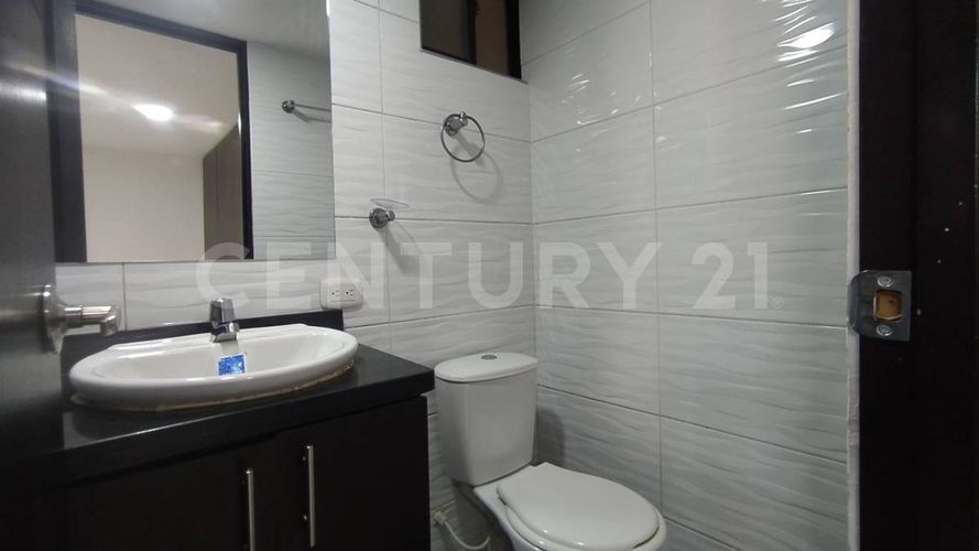 Apartamento de 3 alcobas en venta en Cr. Cibeles, Madrid, 54 m² · foto 6 de 22