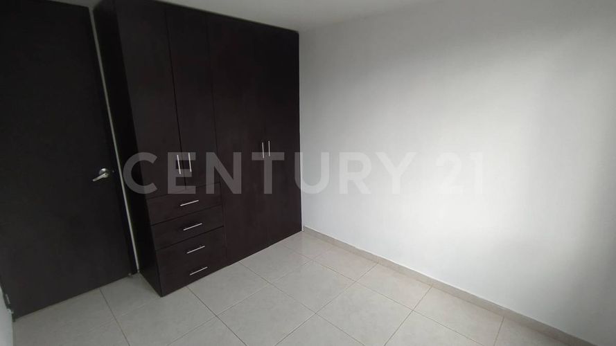 Apartamento de 3 alcobas en venta en Cr. Cibeles, Madrid, 54 m² · foto 11 de 22