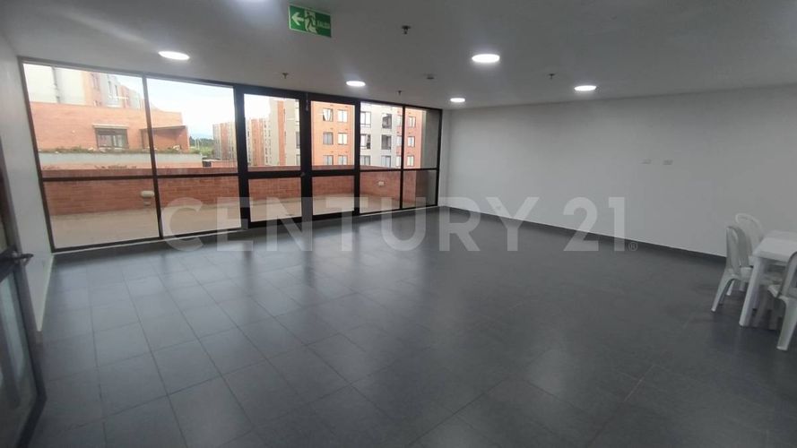 Apartamento de 3 alcobas en venta en Cr. Cibeles, Madrid, 54 m² · foto 19 de 22