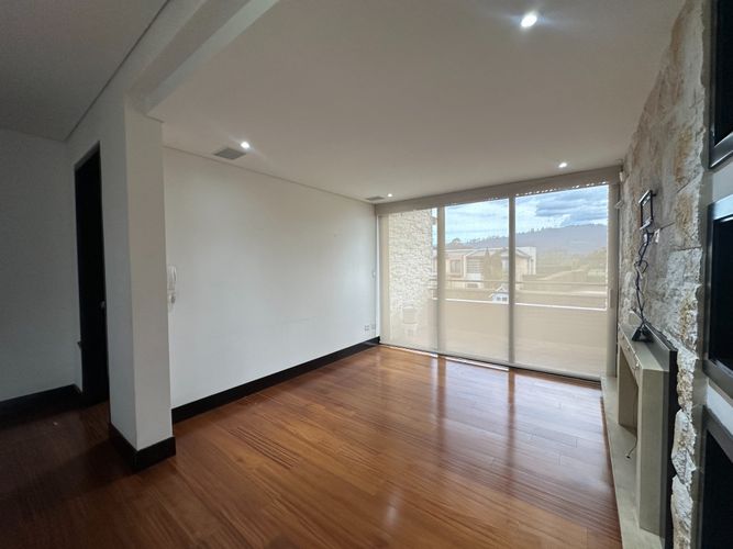 Casa de 4 alcobas en arriendo en Hatogrande, Sopó, 368 m² · foto 19 de 24