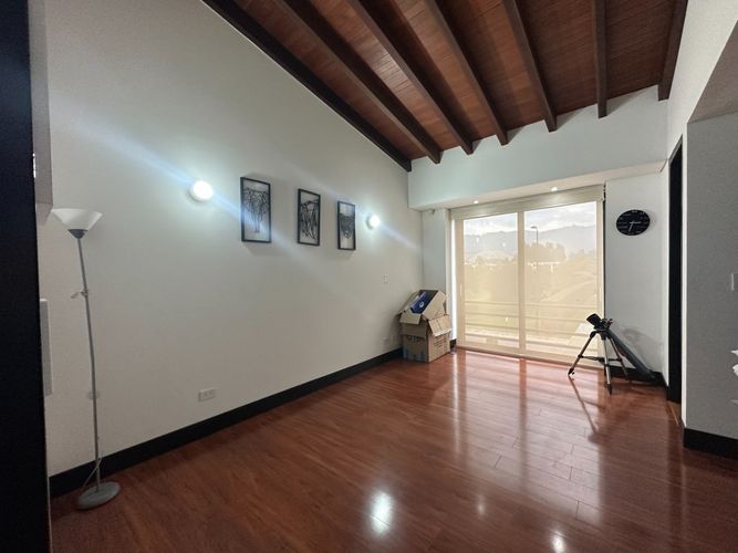 Casa de 4 alcobas en arriendo en Hatogrande, Sopó, 368 m² · foto 24 de 24