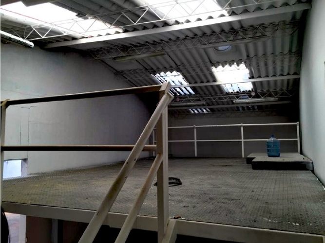 Bodega en venta en Bojaca, Chía, 448 m² · foto 3 de 4