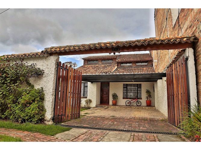 Casa de 4 alcobas en venta en Delicias Sur, Chía, 182 m² · foto 10 de 10
