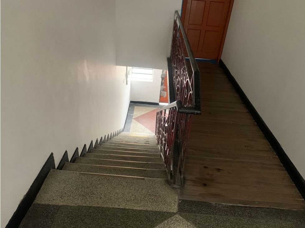 Casa en venta en Puente Aranda, Bogotá · foto 3 de 24