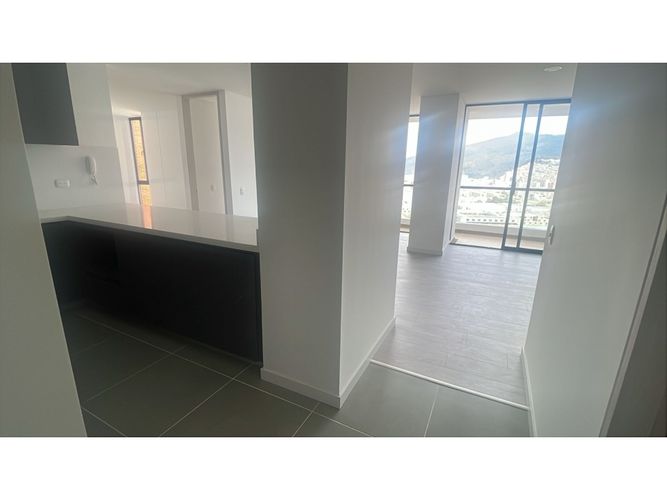 Apartamento de 3 alcobas en venta en Toberin, Bogotá, 108 m² · foto 8 de 24