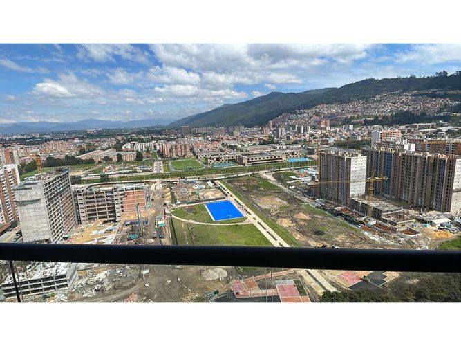 Apartamento de 3 alcobas en venta en Toberin, Bogotá, 108 m² · foto 2 de 24
