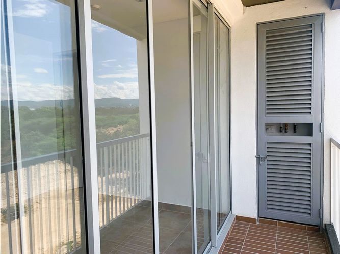 Apartamento de 2 alcobas en arriendo en Ricaurte, 53 m² · foto 2 de 24