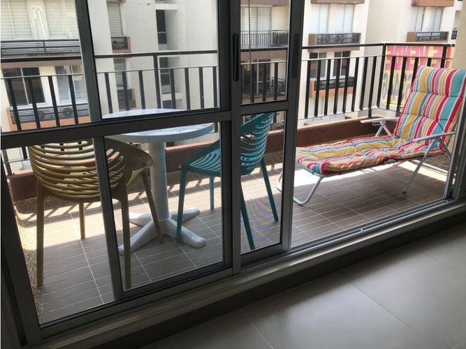 Apartamento de 3 alcobas en venta en Las Palmas, Ricaurte, 92 m² · foto 5 de 16