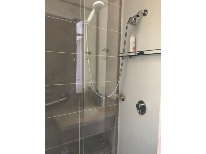 Apartamento de 3 alcobas en venta en Las Palmas, Ricaurte, 92 m² · foto 8 de 16