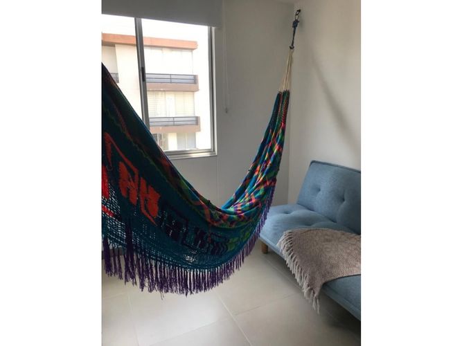 Apartamento de 3 alcobas en venta en Las Palmas, Ricaurte, 92 m² · foto 12 de 16