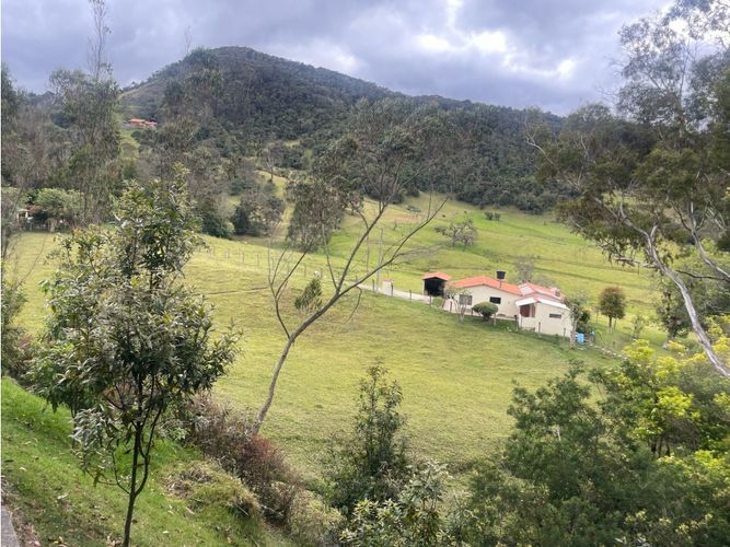 Lote en venta en El Salitre, La Calera, 4554 m² · foto 8 de 23