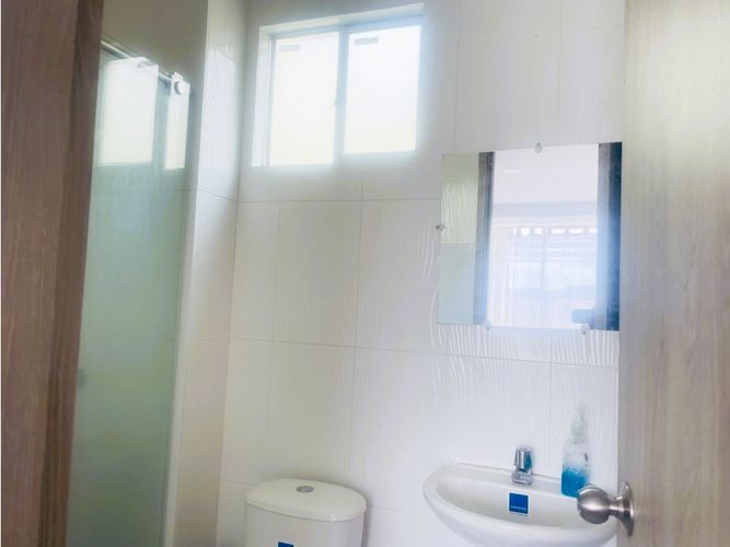 Apartamento de 2 alcobas en arriendo en Las Palmas, Ricaurte, 50 m² · foto 15 de 24