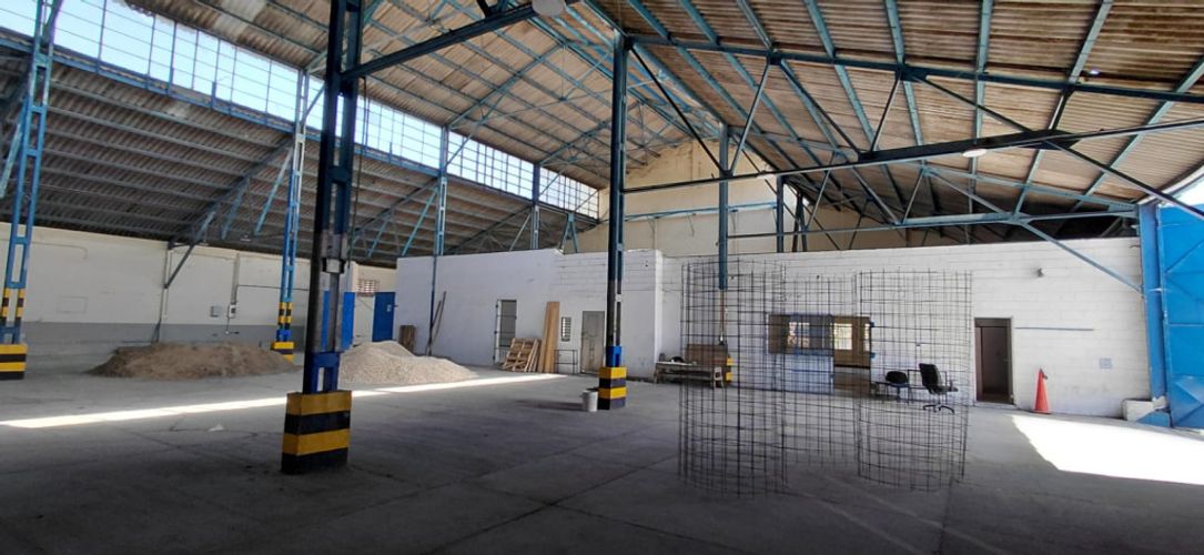 Bodega en arriendo en Villa Carolina, Barranquilla, 2251 m² · foto 8 de 21