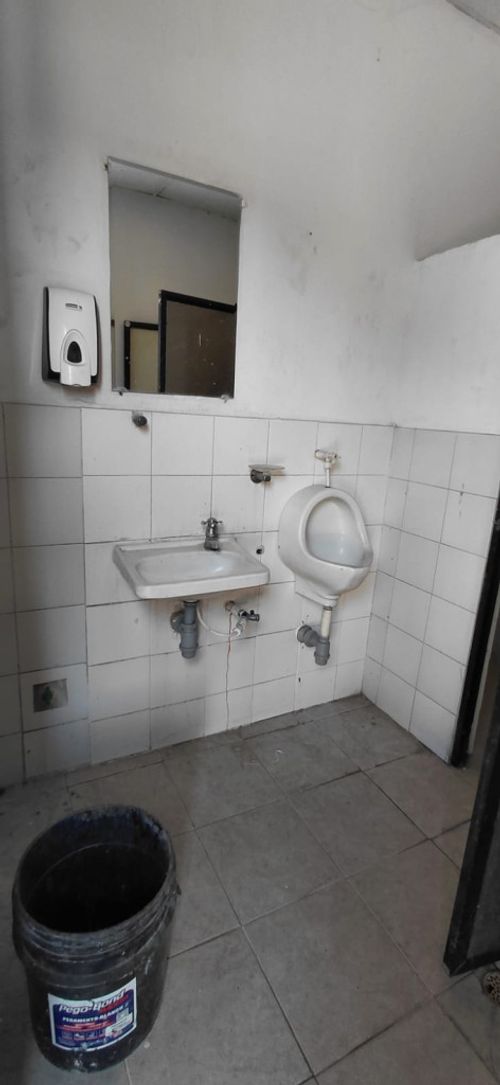 Bodega en arriendo en Villa Carolina, Barranquilla, 2251 m² · foto 16 de 21