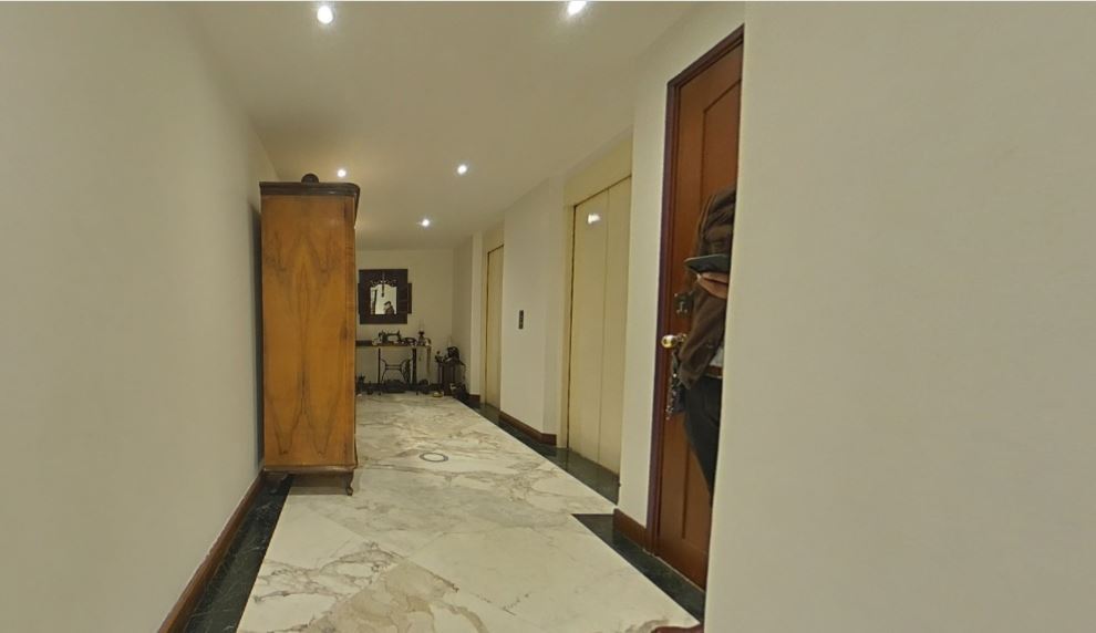 Apartamento en venta en El Refugio, Bogotá · foto 3 de 24