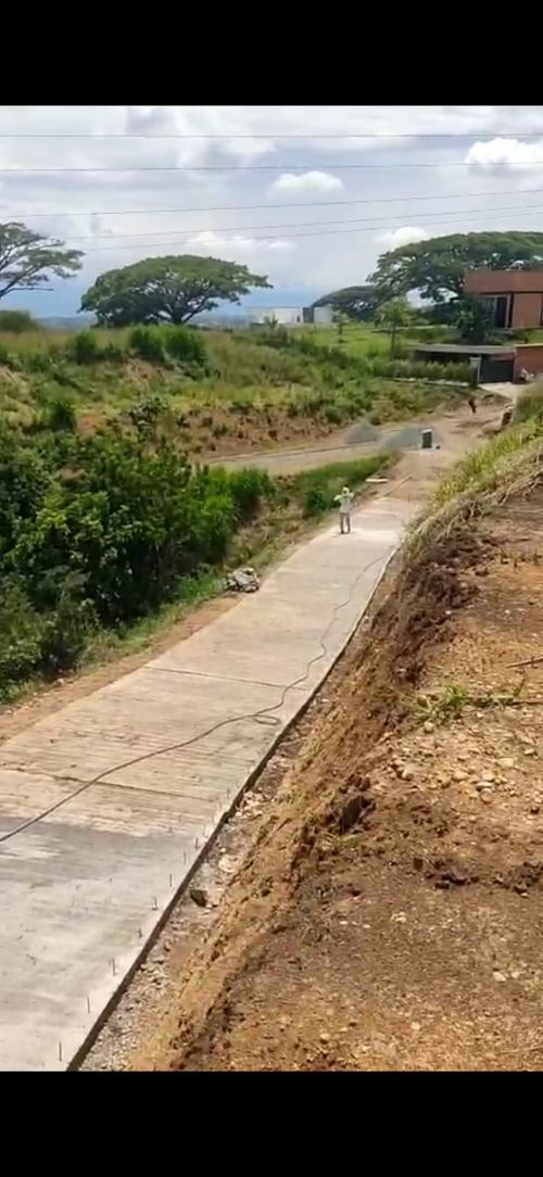 Lote en venta en Cerritos, Pereira · foto 2 de 16