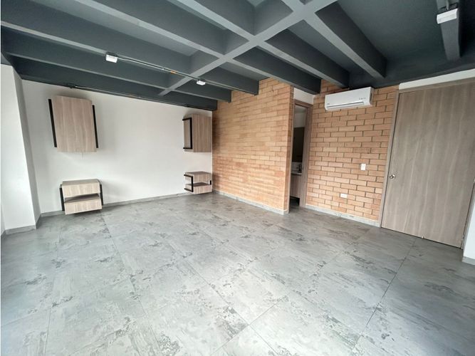 Apartaestudio en venta en La América, Medellín, 34 m² · foto 2 de 7