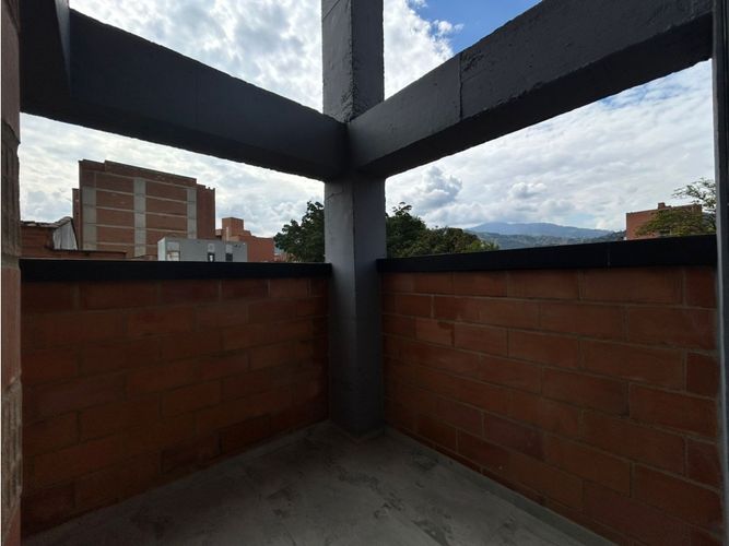 Apartaestudio en venta en La América, Medellín, 34 m² · foto 6 de 7