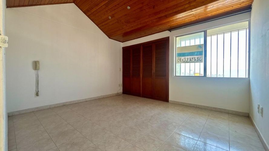 Apartamento de 4 alcobas en venta en Nuevo Sotomayor, Bucaramanga, 150 m² · foto 16 de 20