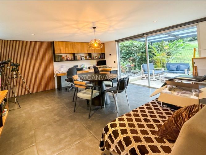Casa de 4 alcobas en venta en Loma Del Chocho, Medellín, 650 m² · foto 12 de 24
