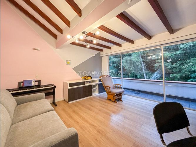 Casa de 4 alcobas en venta en Loma Del Chocho, Medellín, 650 m² · foto 14 de 24