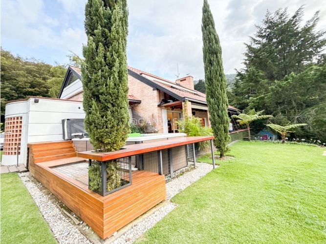 Casa de 4 alcobas en venta en Loma Del Chocho, Medellín, 650 m² · foto 15 de 24