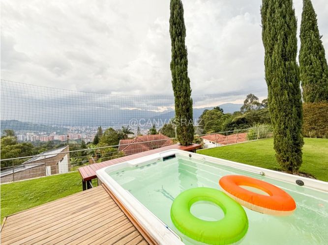 Casa de 4 alcobas en venta en Loma Del Chocho, Medellín, 650 m² · foto 16 de 24
