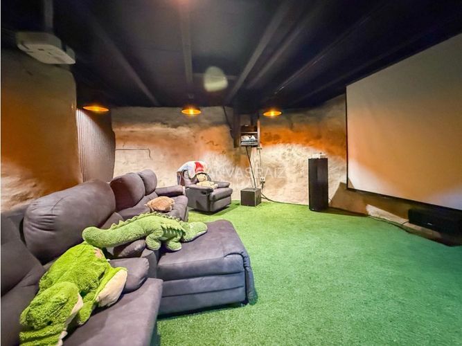 Casa de 4 alcobas en venta en Loma Del Chocho, Medellín, 650 m² · foto 19 de 24