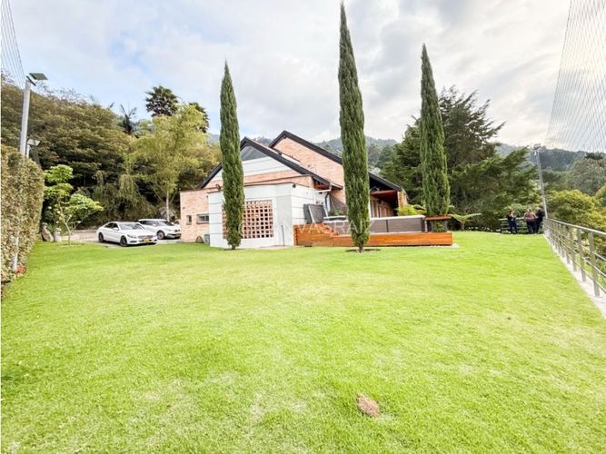 Casa de 4 alcobas en venta en Loma Del Chocho, Medellín, 650 m² · foto 21 de 24