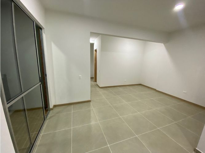 Apartamento de 2 alcobas en venta en Cuchillas De San Jose, Rionegro, 64 m² · foto 3 de 13