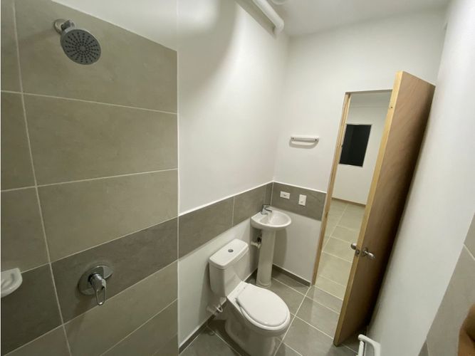 Apartamento de 2 alcobas en venta en Cuchillas De San Jose, Rionegro, 64 m² · foto 11 de 13