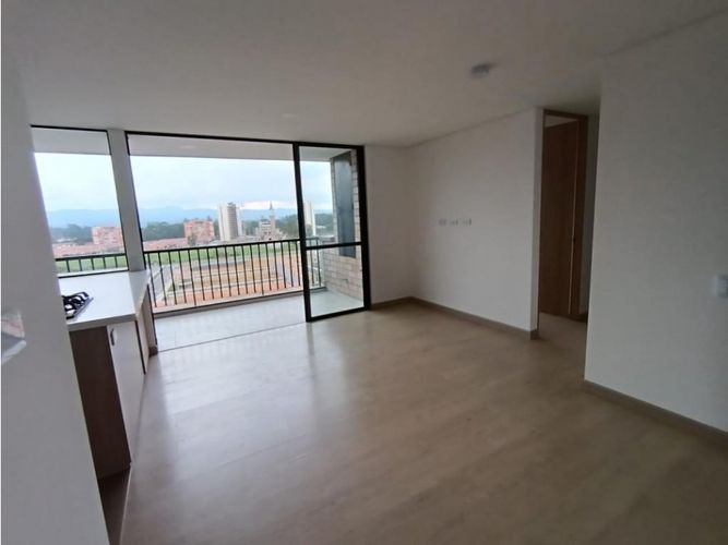 Apartamento de 2 alcobas en venta en Rionegro, 65 m² · foto 4 de 18