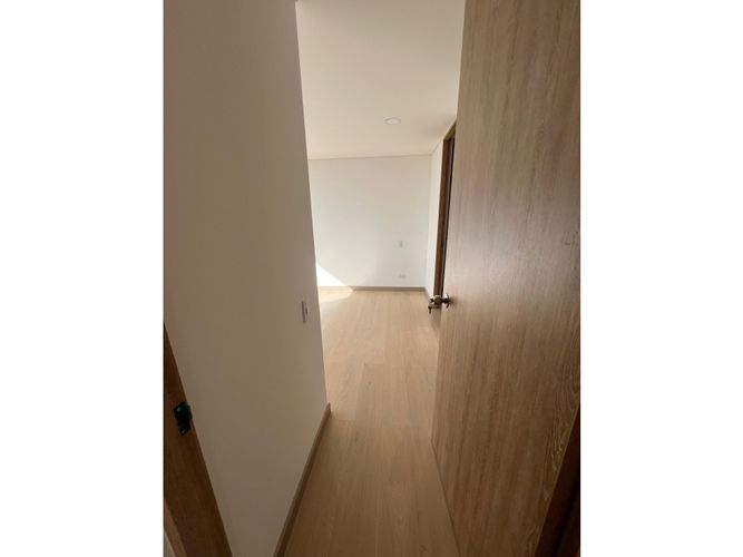 Apartamento de 2 alcobas en venta en Rionegro, 65 m² · foto 10 de 18