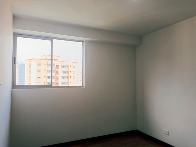 Apartamento de 3 alcobas en arriendo en Belén, Medellín, 89 m² · foto 9 de 18