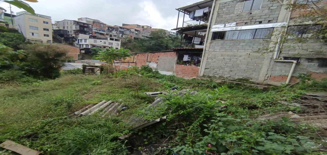 Lote en venta en Los Cedros, Manizales · foto 9 de 17